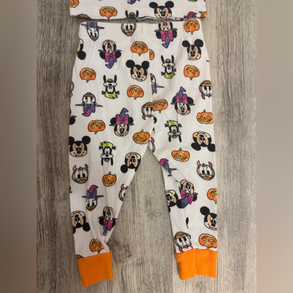 Disney Orange and White Halloween Pajama Set - Picture 9 of 9